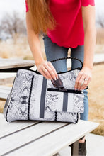 Snakeskin Print Large Capacity Tote Bag with Matching wristlet